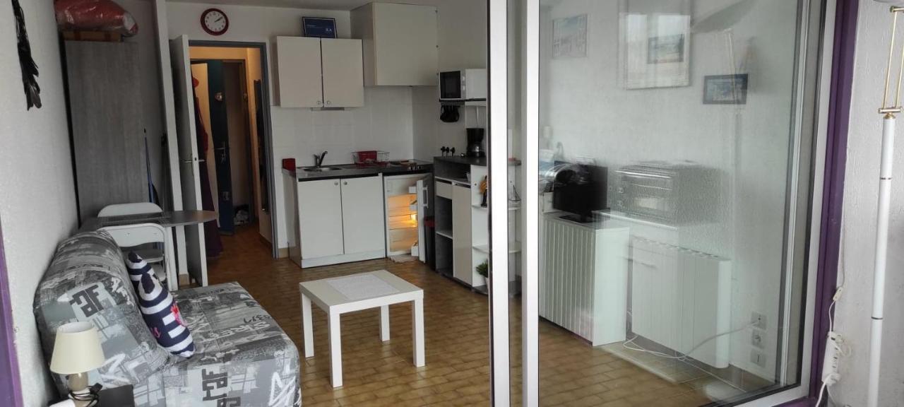 Studio Avec Piscine - Proche Mer - 27M2 Le Grau-du-Roi Zewnętrze zdjęcie