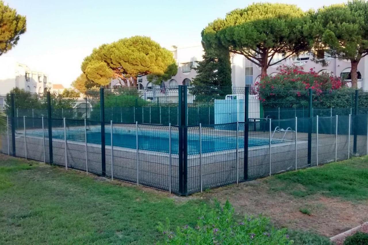 Studio Avec Piscine - Proche Mer - 27M2 Le Grau-du-Roi Zewnętrze zdjęcie